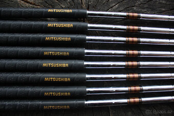 LEVÁCKÉ GOLFOVÉ HOLE MITSUSHIBA - PĚKNÝ STAV - 7