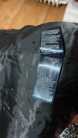 Péřový kabát Tommy Jeans - 7