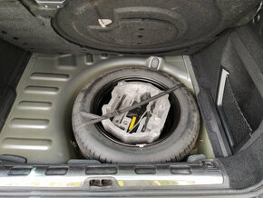 C5 2.0 HDi, 103 kW - 7