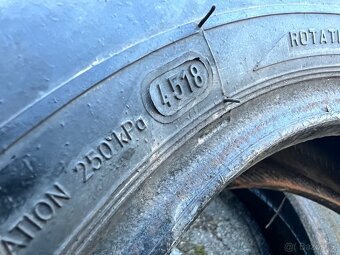 Zimní pneu 165/65 r14 nádherný vzorek - 7