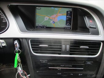 AUDI A4 3,0TDi 180kW Quattro S-tronic S-line 2015 - 7
