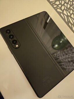 Vyměním Galaxy Z Fold 3 12/256 v krásném stavu plně funkční - 7