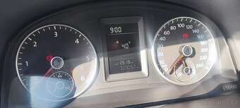 VW Caddy 1.6 - 7