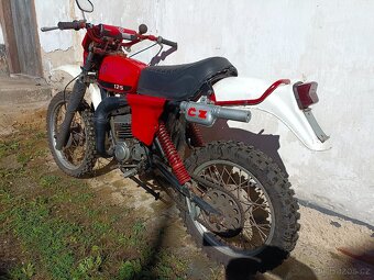 stavba z čz 125 511 516 soutěžní terénní motokross - 7