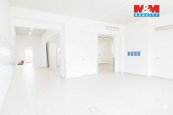 Pronájem skladových a výrobních prostor, ul. Jičínská - 7