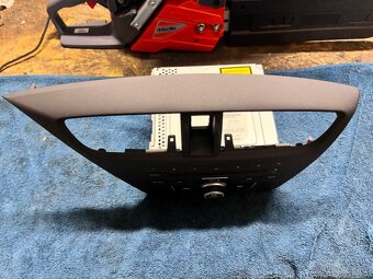 originál Radio Honda Civic od 2012+ - 7