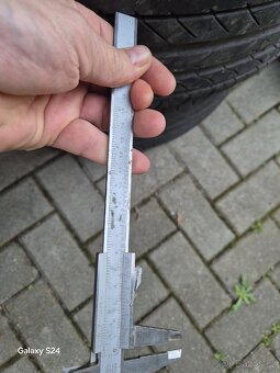 ORIGINAL KOLA AUDI 19 E-8,6Jx19 H2 - 7