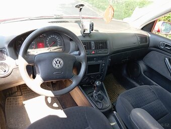 Prodám VW Golf 4 1.6 74kw - 7