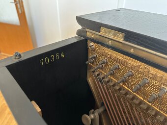 Pianino AUGUST FÖRSTER - 7