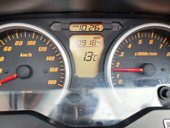 Suzuki Burgman 400-nový model - 7