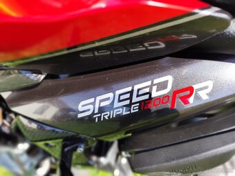 TRIUMPH STREET TRIPLE RR - 7