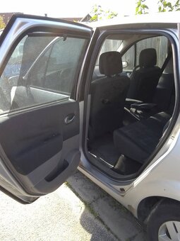Renault Megane Scenic 2.0 benzín rok 2006 - 7