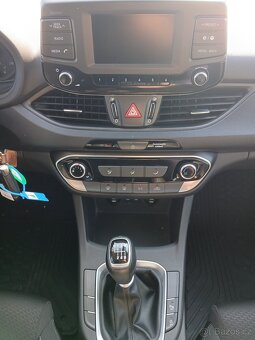 Hyundai i30 FASTBACK 1.4TGDI 103kW - 7
