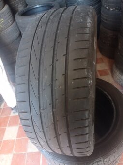 225/45R17 - 7
