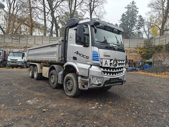 Mercedes Benz AROCS 8x4 třístranný sklápěč. . PRODÁNO - 7