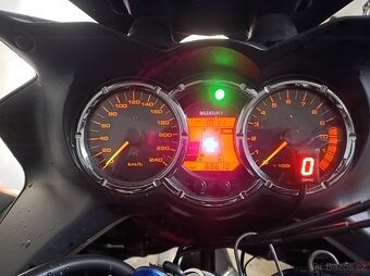 Suzuki V strom dl 1000 - 7