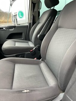 VW caravelle 2.5 TDI - 7