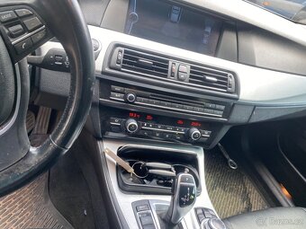 Prodám BMW 5 530D (F11) 2011 xdrive - 7