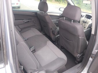 Opel Zafira 2,2i 110KW 7.míst - 7