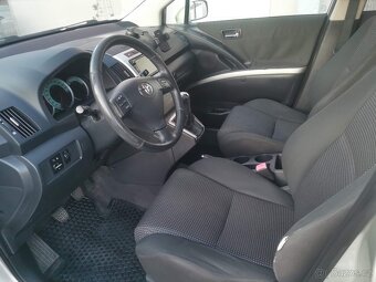 Toyota Corolla Verso 2.2 D-CAT 7 míst - 7