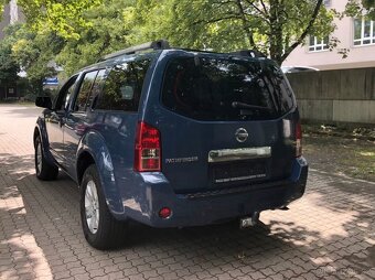 Nissan Pathfinder 2,5DCi - 7