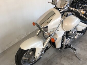 Suzuki  Intruder VZR 1800 (boulevard) - 7