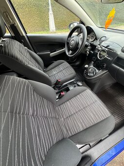 MAZDA 2  -  1,4 16V  5 dveří - 7