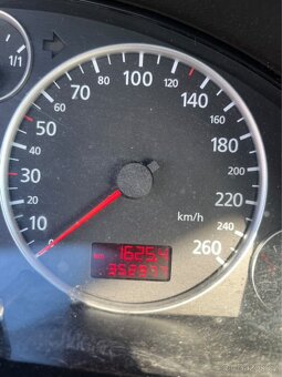 Audi A6 C5 2.5 tdi - 7