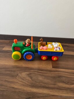 Hrací jezdící traktor traktůrek se zvířátky Kiddieland - 7
