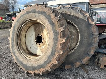 Predám diely na traktor Zetor forterra - 7