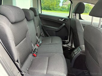 Škoda Yeti 2.0TDi - 103kW - 4x4 - panorama, tažné, bi-xenony - 7