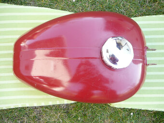 Nádrž na JW 250/350 panelka, kývačka - 7