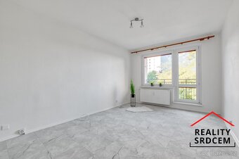 Pronájem bytu 1+1 (2+kk), 51,5 m2, šatna + 2 lodžie, ul. A.P - 7