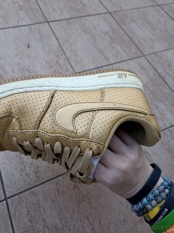 Nike Air Force 1 boty tenisky gold - 7