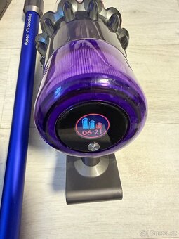 Dyson V11 Absolute - tyčový vysavač - 7