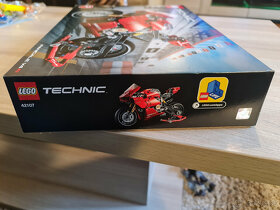 LEGO® Technic 42107 Ducati Panigale V4 R (balíkovna 30kč) - 7