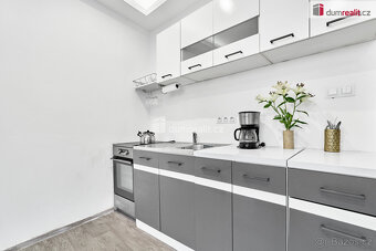Prodej bytu 2+kk Karlovy Vary, ul. Sokolovská - 7
