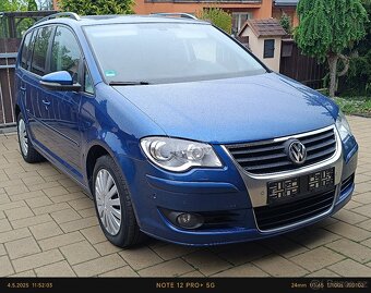 Touran 1.9 TDI - DSG - Freestyle - Xenony - Knížka - Klima - 7