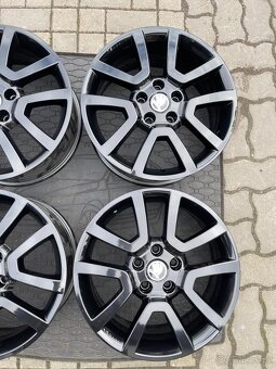 ORIGINÁL Alu Škoda SPITZBERG R17, 5x112 - TOP STAV - 7
