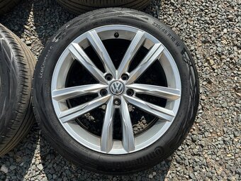 Alu orig letni sada Volkswagen 5x112 8J ET44 235/45 R18 - 7