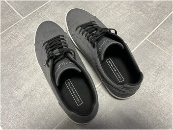NOVÉ Sneakersy Tommy Hilfiger vel.40 - 7