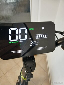 Elektrokoloběžka OOTD t10 - 7