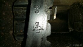 Výztuha zadního nárazníku Volkswagen Passat B7 - 7