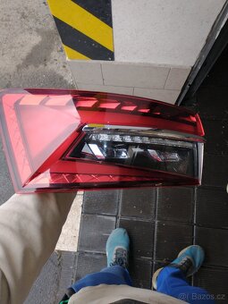 Levá zadní lampa škoda Superb 3 - 7