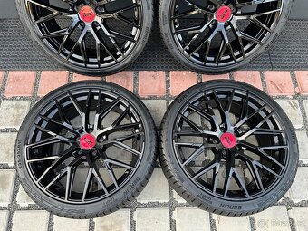 Alu kola 5x112 R19 MAM RS4 - Černe - 7