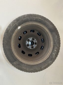 Sada zimních kol Škoda 195/55R15 5x100 vč poklic - 7