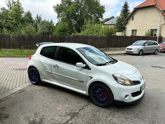 Renault Clio RS III - F1 R27 edice - 7