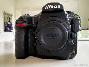 Nikon D850 tělo 45,7 MP použitý + bateriový grip, digitální - 7