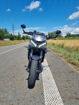 Triumph Street Triple 765 RS - 7