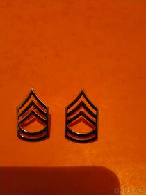 USA HODNOSTÍ ODZNAK SERGEANT - 7